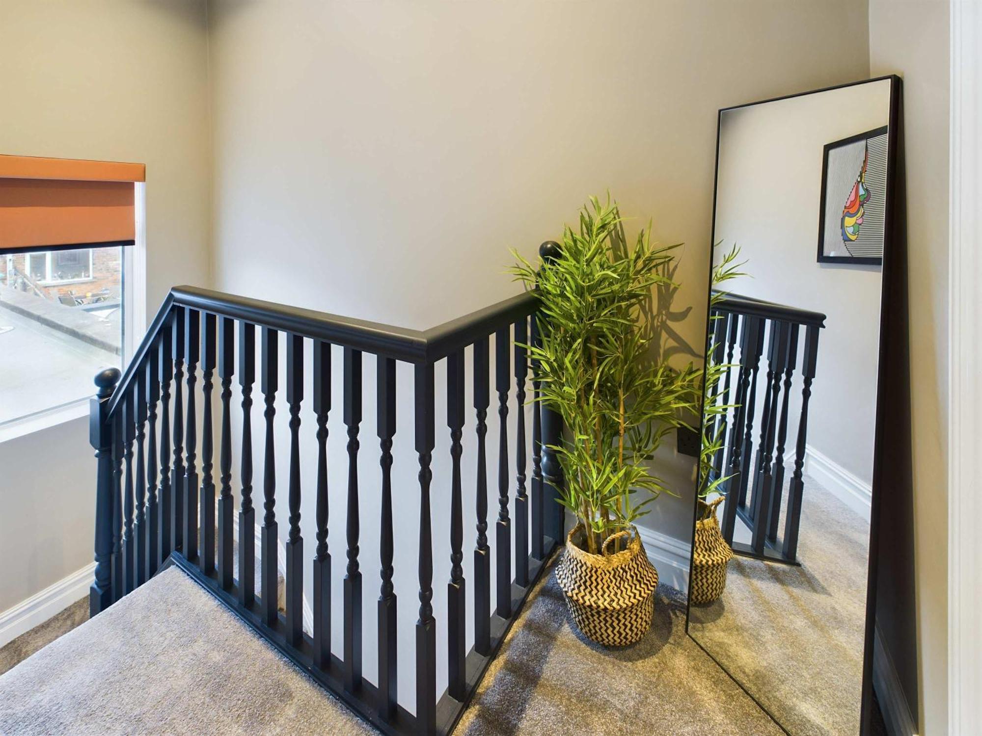 Modern 2 Bedroom In
