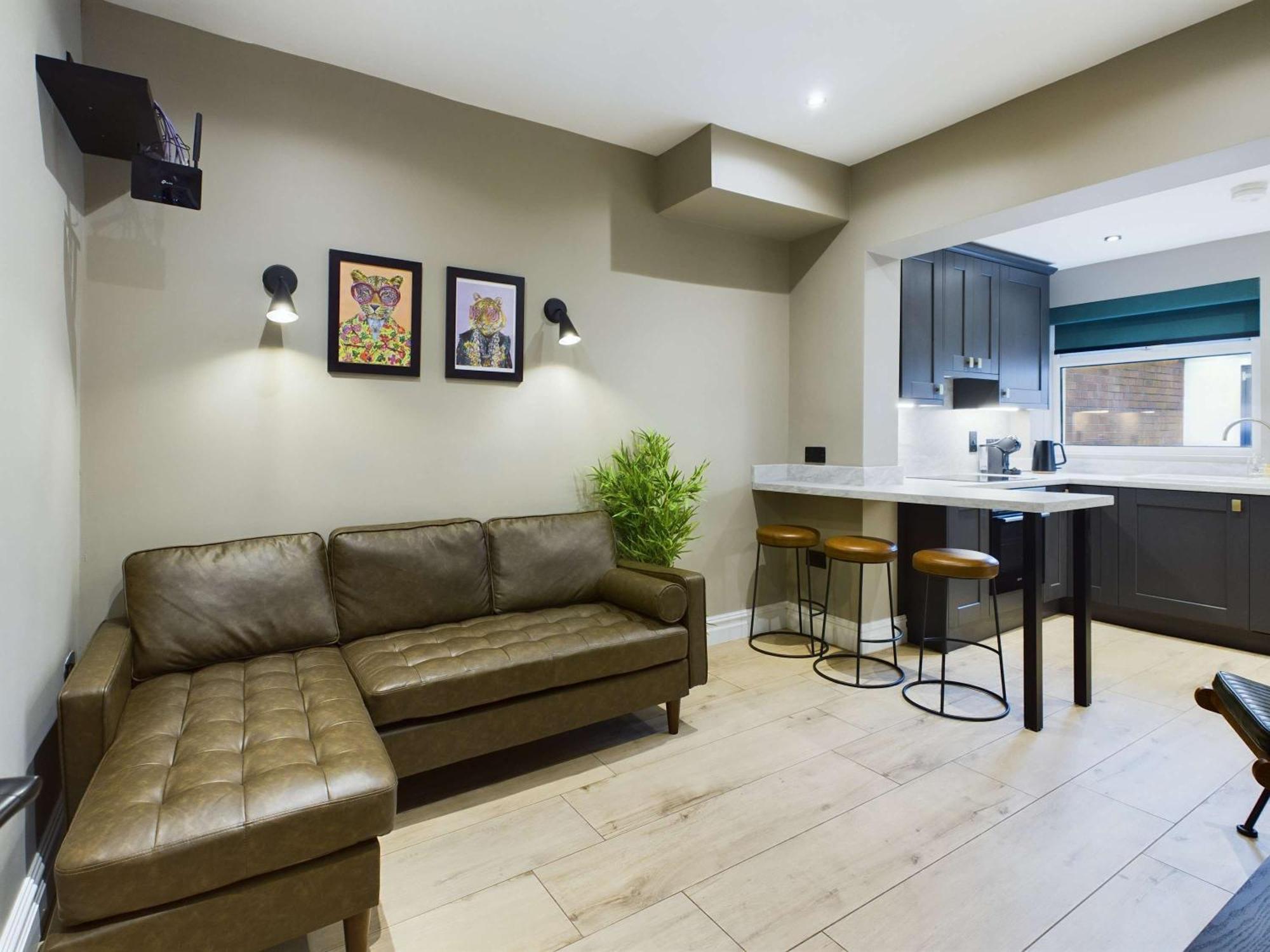 Apartment Modern 2 Bedroom In