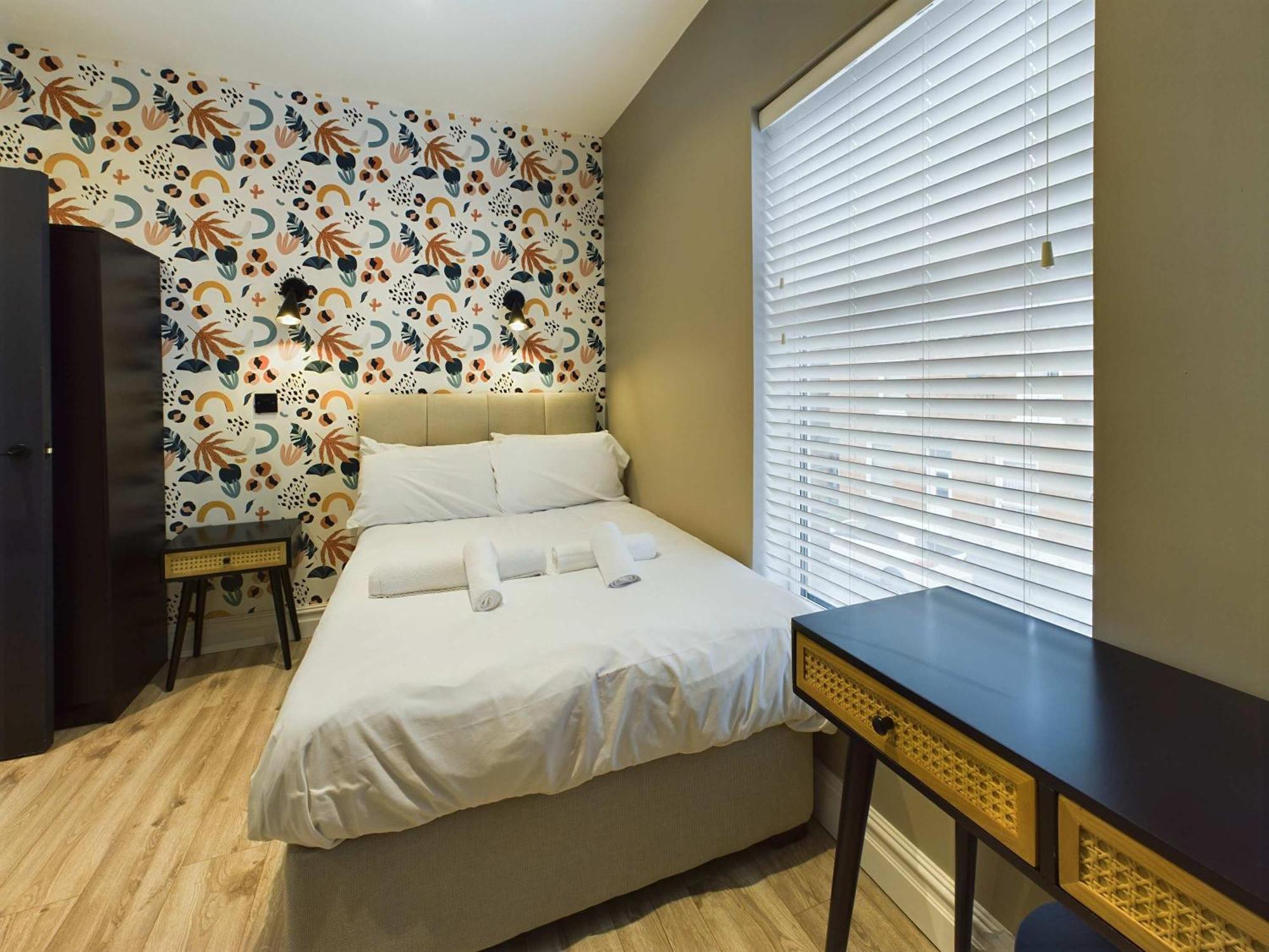 Modern 2 Bedroom In * Belfast